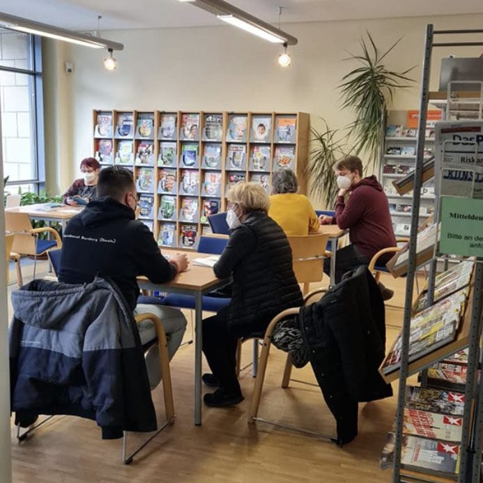 Jugendbeirat Bernburg (Saale) / Smartphone-Sprechstunde für Senioren